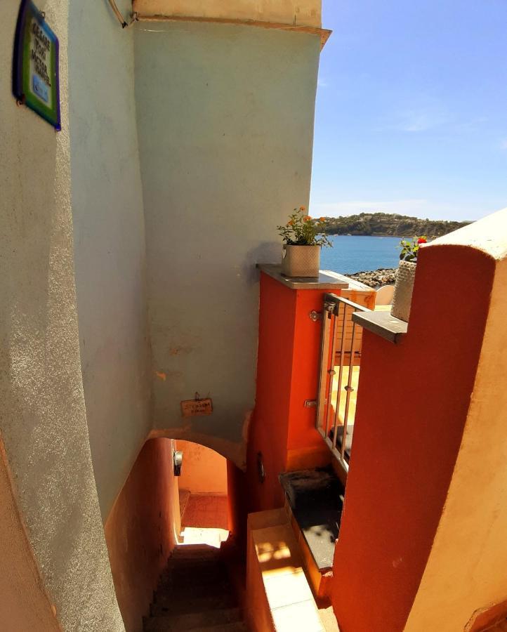 Apartamento La Casa Azzurra Procida Exterior foto