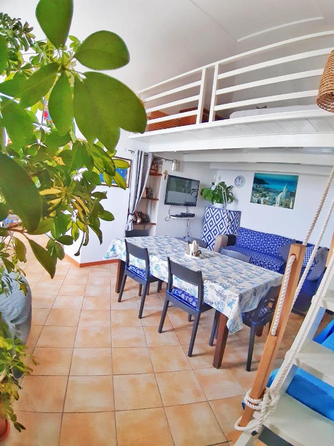 Apartamento La Casa Azzurra Procida Exterior foto