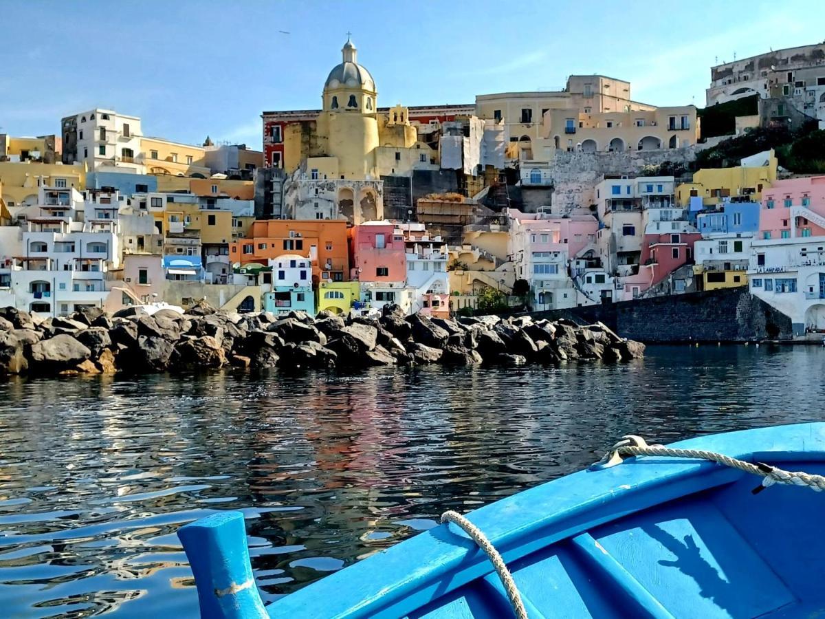 Apartamento La Casa Azzurra Procida Exterior foto